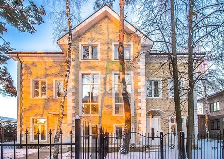 Продажа дуплекса с отделкой под ключ 224 кв.м. в поселке Европа. ID 16603