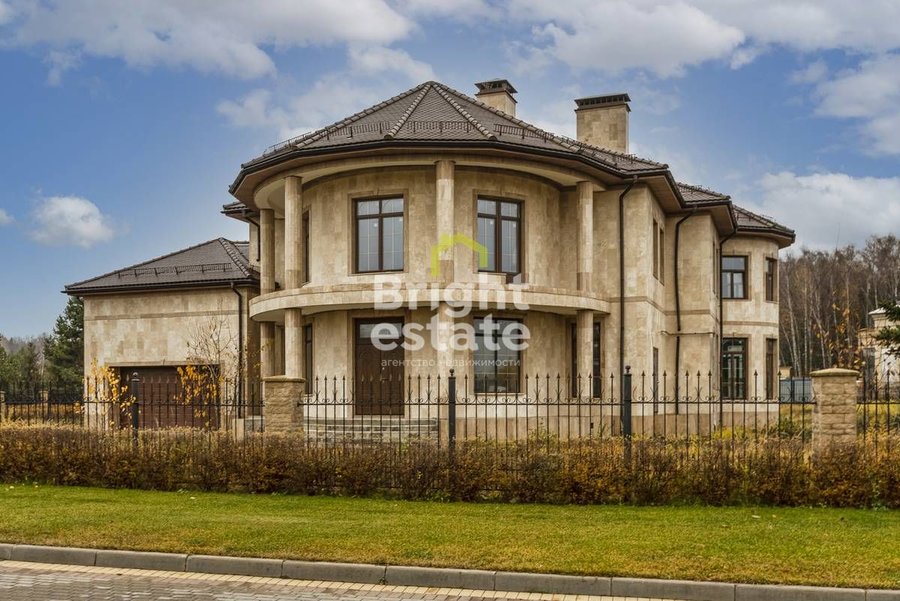 Продажа особняка 890 кв.м. без отделки в КП Madison Park. ID 12830