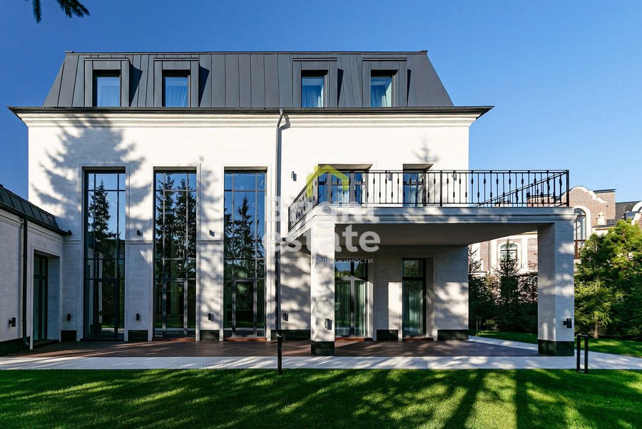 Купить дом с интерьером в стиле современной классики в КП Agalarov Estate. ID 20811